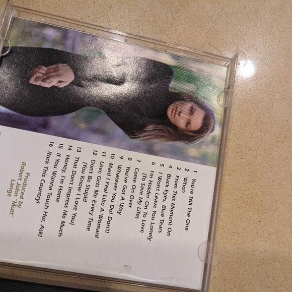 Shania Twain CD - Picture 3 of 4